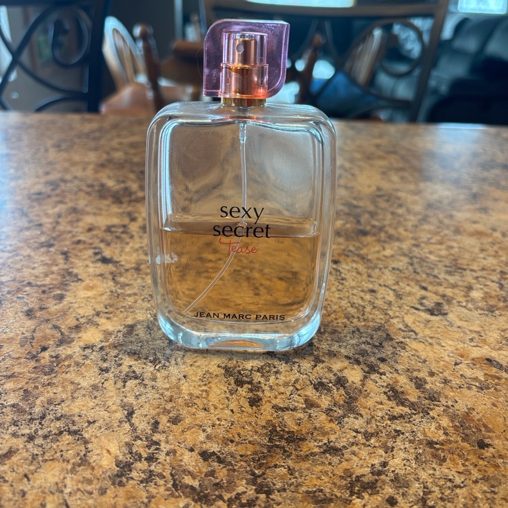 Sexy Secret Tease Fragrance with Pink Cap